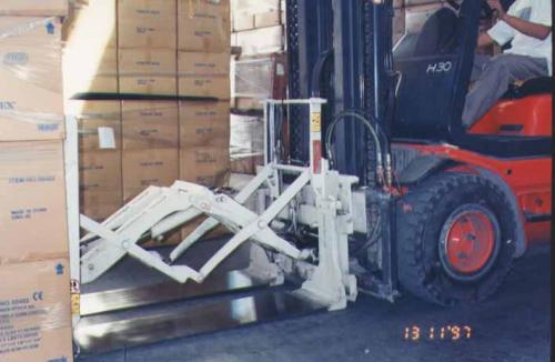 Beyaz Eşya Sektöründe Forklift İtmeli Çekme Ataşmanı Kullanımı